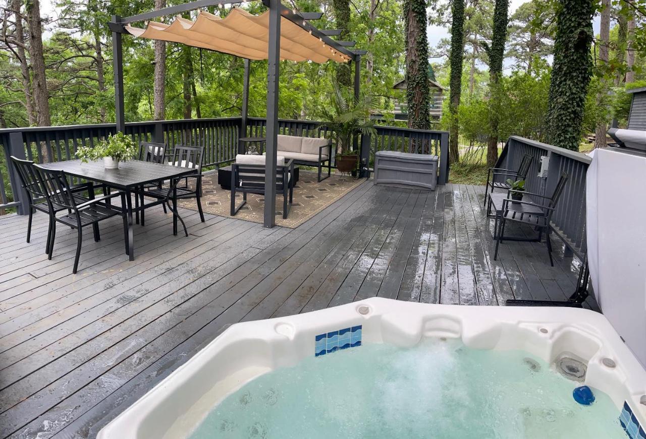 Cabin #6 With Hot Tub Deck And Sunset View At Loblolly Pines Appartement Eureka Springs Buitenkant foto